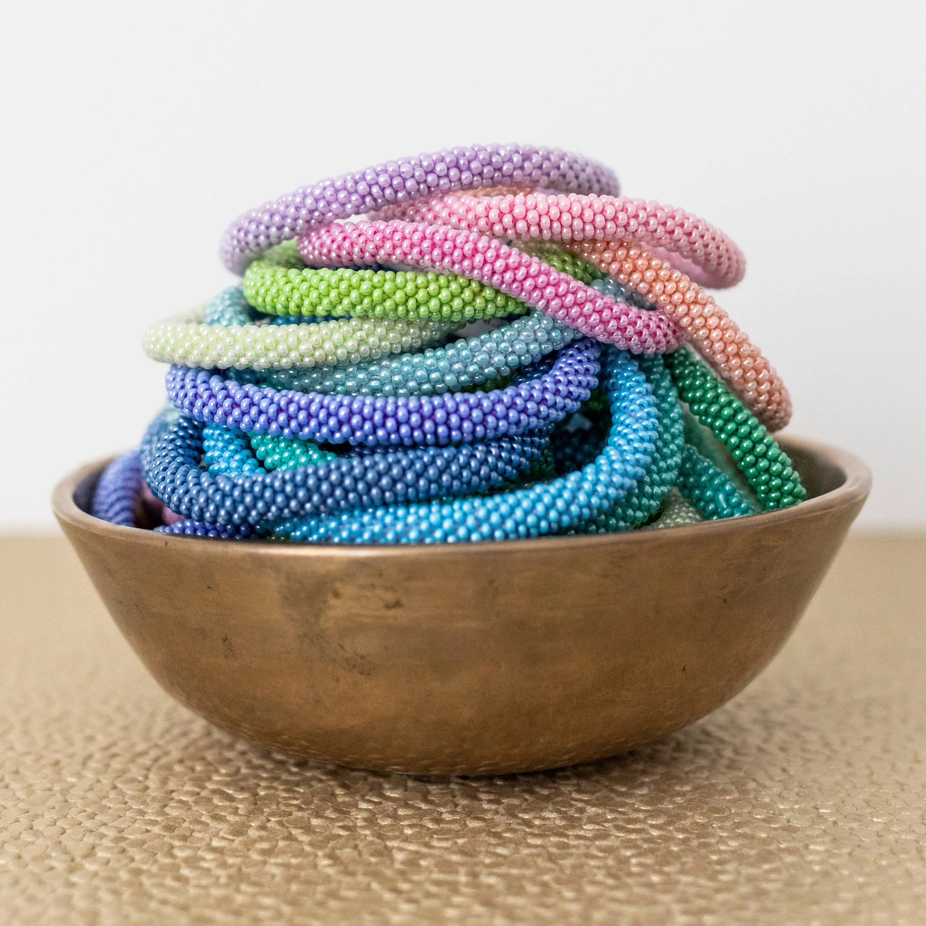Roll-On Bracelets Rainbow Row